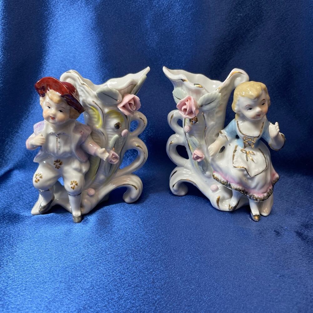 Ucagco Victorian Man and Woman Next to Vase Made in Japan